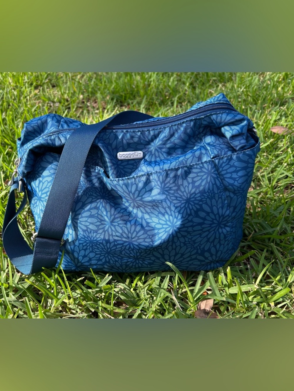 Baggallini Blue Floral Travel Duffel with Navy Strap